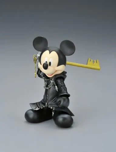 Kingdom Hearts - King Mickey - Play Arts - Kingdom Hearts Play Arts - no.3 - Organization Outfit (Kotobukiya, Square Enix)ㅤ – Kotobukiya – ActionFigure Brasil