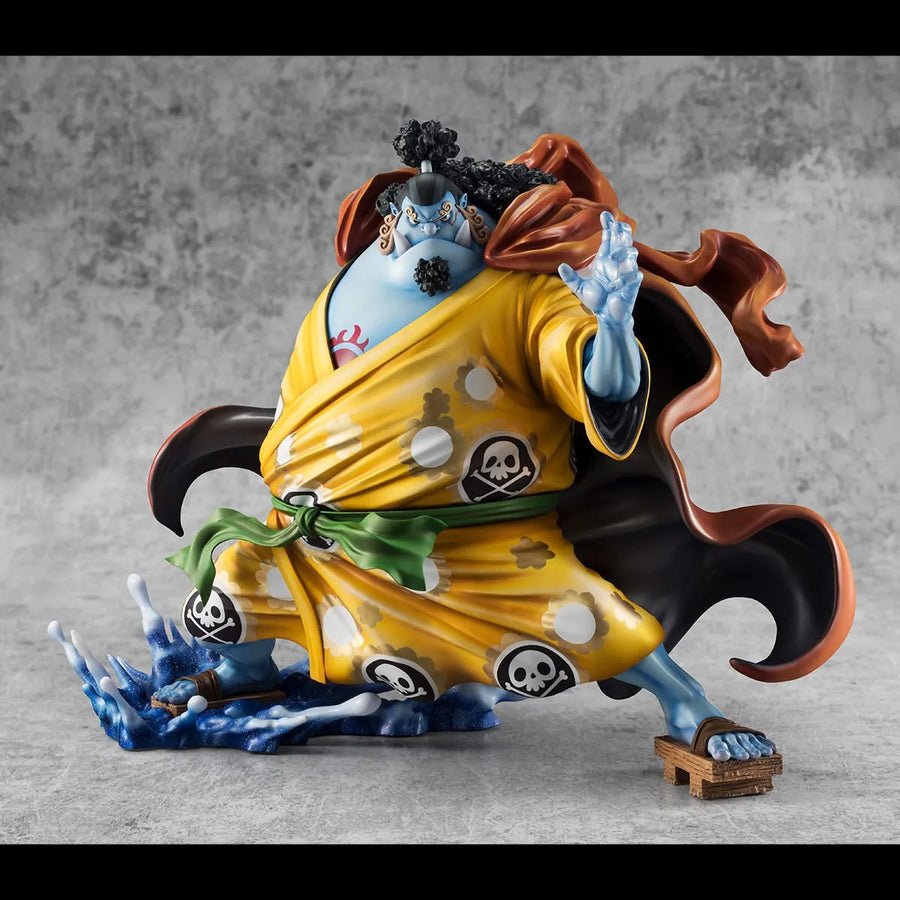 Knight of the Sea Jinbe - LIMITED EDITION – MegaHouse – ActionFigure Brasil