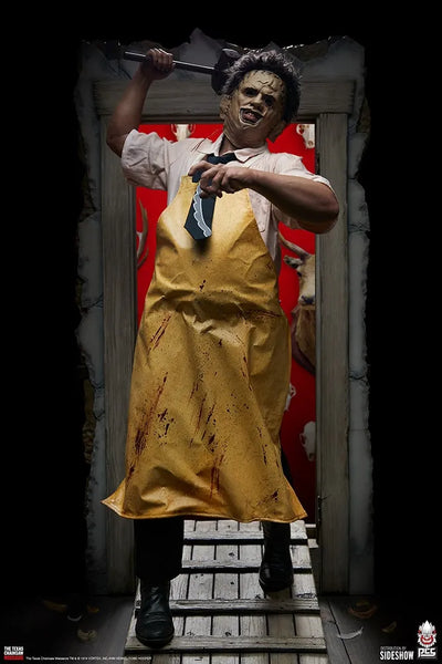 Leatherface "Slaughter" – PCS – ActionFigure Brasil — close