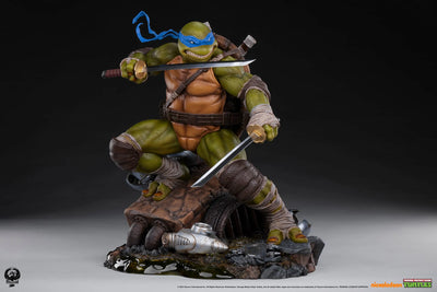 Leonardo - LIMITED EDITION: 500 – PCS – ActionFigure Brasil — ângulo diferente