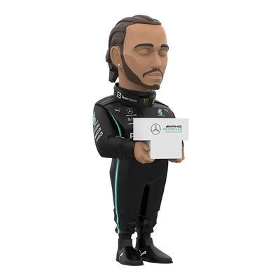 Lewis Hamilton - LIMITED EDITION – Mighty Jaxx – ActionFigure Brasil — acessórios