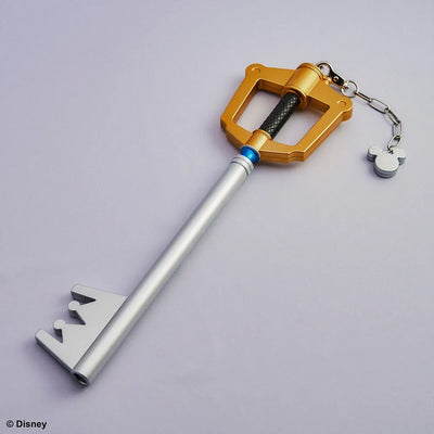 Light-Up Keyblade – Square Enix – ActionFigure Brasil — detalhe do produto