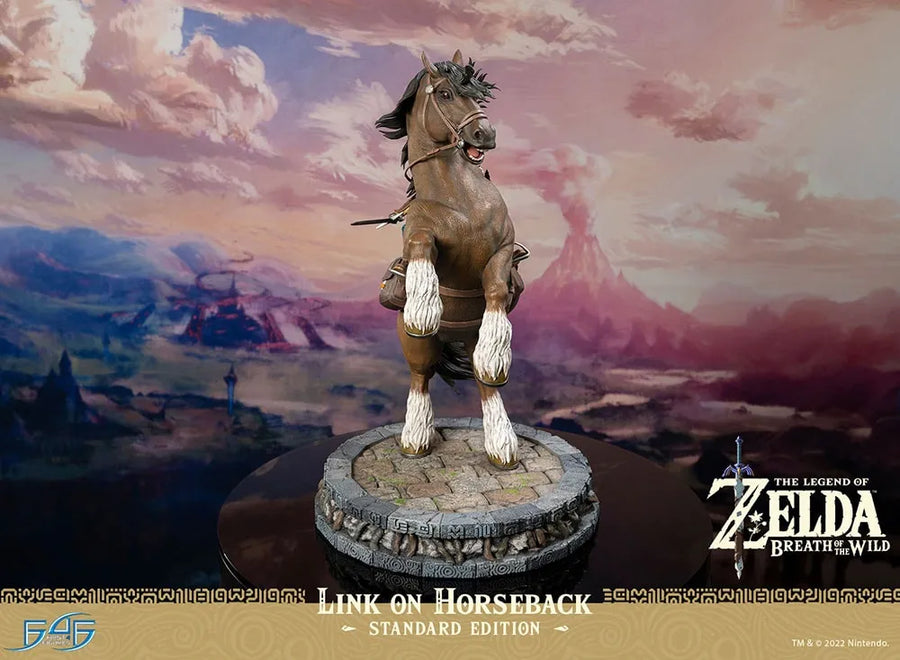 Link on Horseback - LIMITED EDITION: 5000 – First 4 Figures – ActionFigure Brasil
