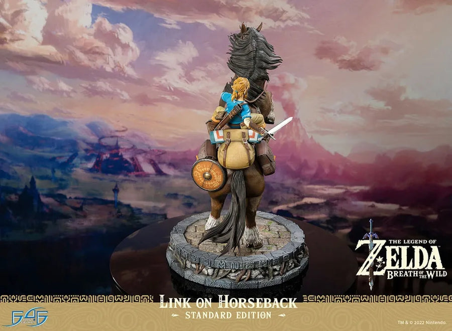 Link on Horseback - LIMITED EDITION: 5000 – First 4 Figures – ActionFigure Brasil