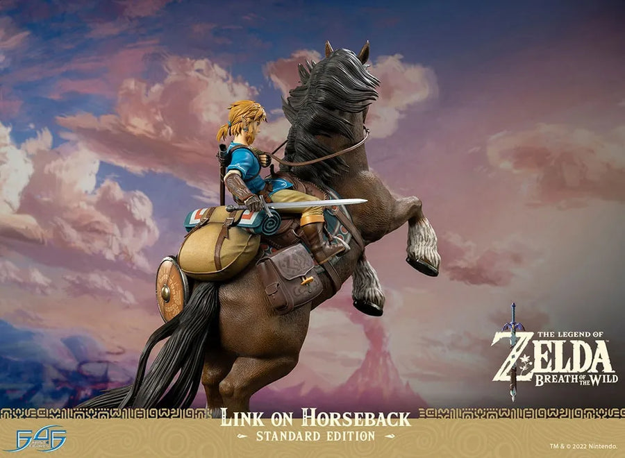 Link on Horseback - LIMITED EDITION: 5000 – First 4 Figures – ActionFigure Brasil