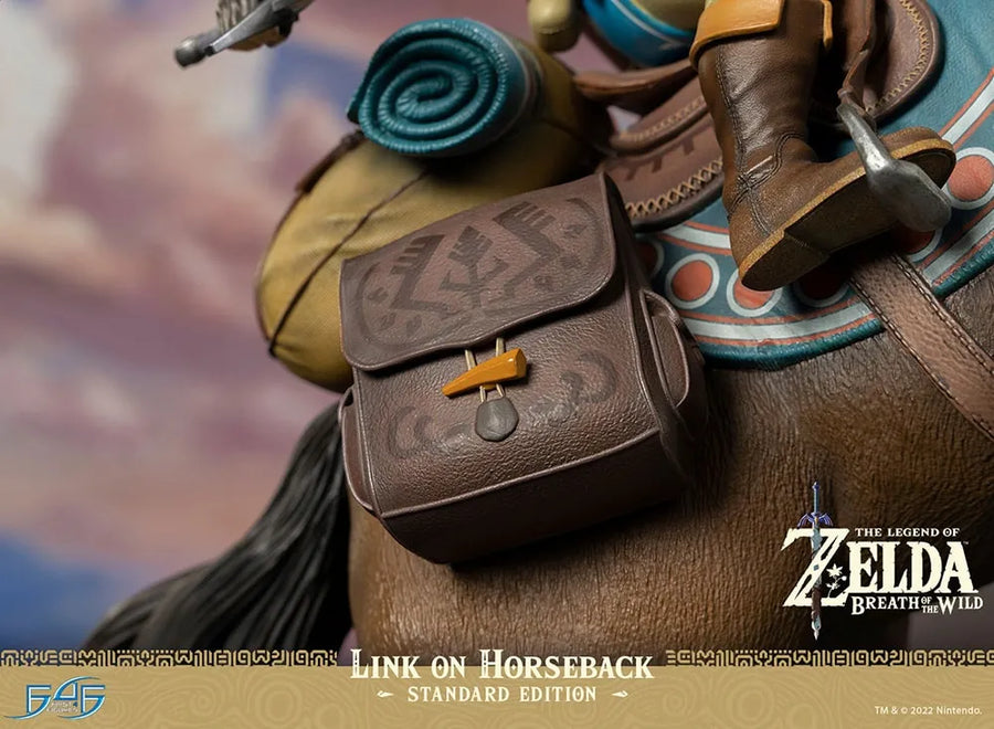 Link on Horseback - LIMITED EDITION: 5000 – First 4 Figures – ActionFigure Brasil