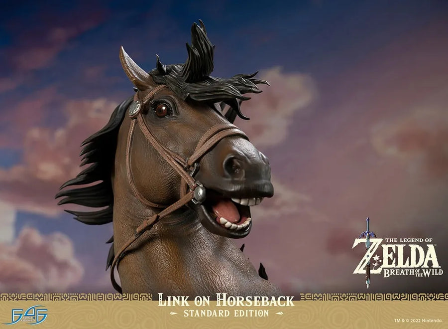 Link on Horseback - LIMITED EDITION: 5000 – First 4 Figures – ActionFigure Brasil