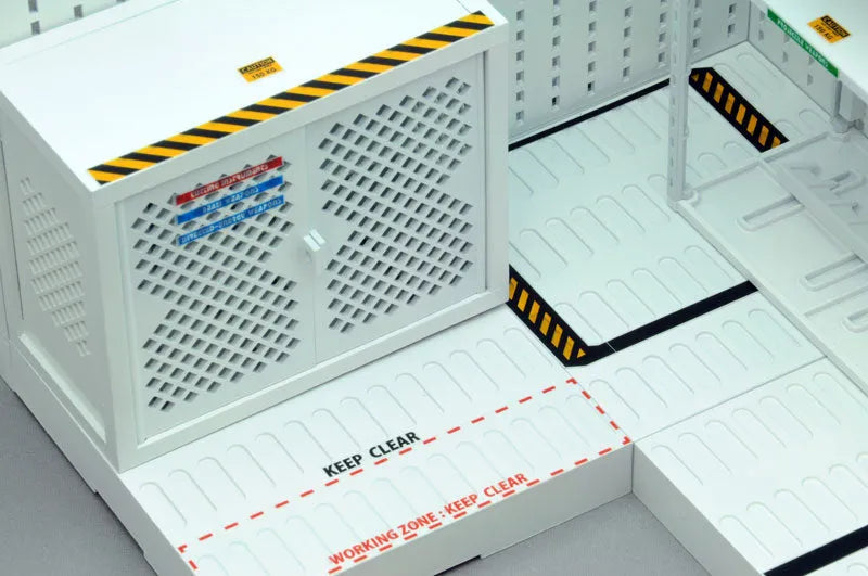 LittleArmory [LD027] Weapon Storeroom A 1/12 Plastic Modelㅤ – Tomytec – ActionFigureBrasil