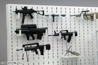 LittleArmory [LD027] Weapon Storeroom A 1/12 Plastic Modelㅤ – Tomytec – ActionFigureBrasil — close