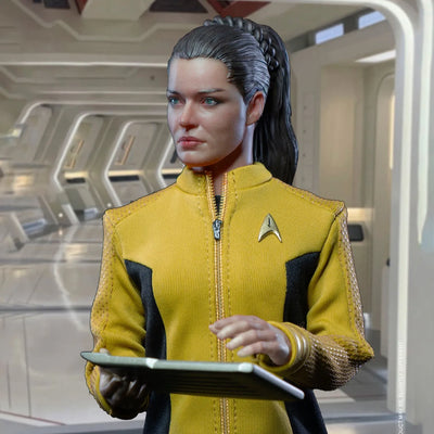Lt. Commander Una Chin-Riley “Number One” – EXO-6 – ActionFigure Brasil — com base expositora