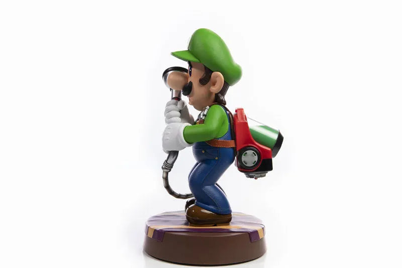 Luigi's Mansion 3/ Luigi 9 Inch PVC Statueㅤ – First 4 Figures – ActionFigureBrasil