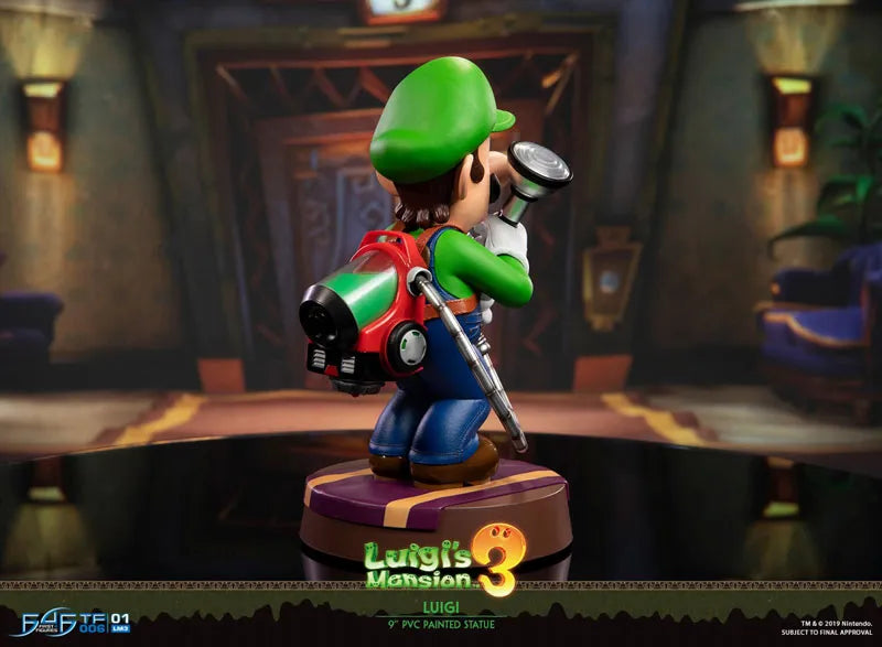 Luigi's Mansion 3/ Luigi 9 Inch PVC Statueㅤ – First 4 Figures – ActionFigureBrasil