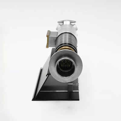 Luke Skywalker Lightsaber - LIMITED EDITION: 1750 – EFX – ActionFigure Brasil — iluminação de estúdio
