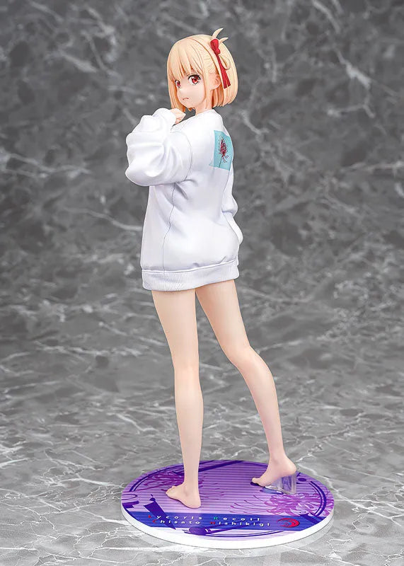 Lycoris Recoil - Nishikigi Chisato - 1/7 - Oversized Sweatshirt Ver. (Phat Company)ㅤ – Phat Company as Manufacturer – ActionFigure Brasil