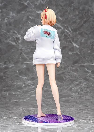 Lycoris Recoil - Nishikigi Chisato - 1/7 - Oversized Sweatshirt Ver. (Phat Company)ㅤ – Phat Company as Manufacturer – ActionFigure Brasil — close