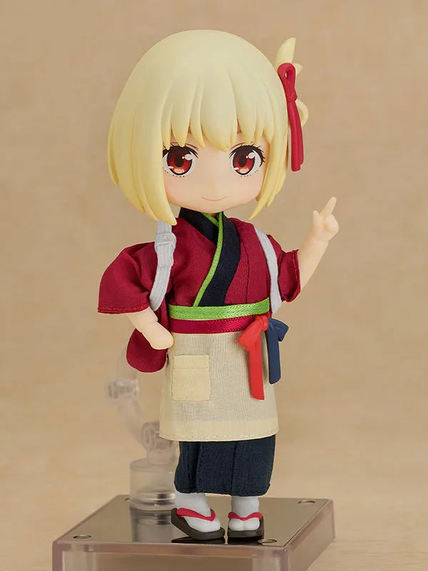 Lycoris Recoil - Nishikigi Chisato - Nendoroid Doll - Cafe LycoReco Uniform Ver. (Good Smile Company)ㅤ – Good Smile Company – ActionFigureBrasil
