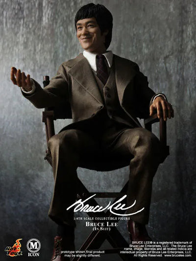 M Icon 1/6 Bruce Lee Figure (Suit)ㅤ – Gantaku – ActionFigure Brasil — ângulo diferente