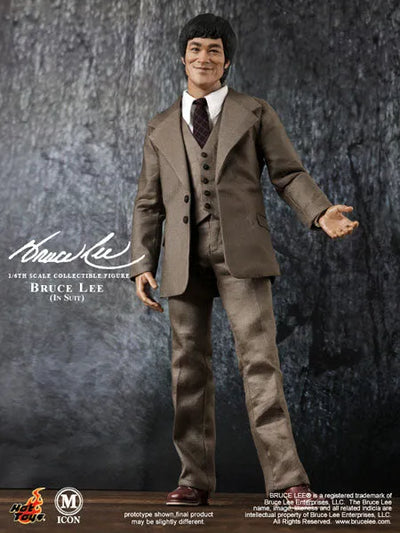 M Icon 1/6 Bruce Lee Figure (Suit)ㅤ – Puella Magi Madoka Magica – ActionFigureBrasil — ângulo diferente
