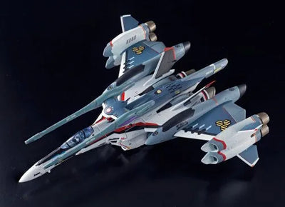 Macross Frontier - Macross Frontier The Movie ~Itsuwari no Utahime~ - VF-25F Tornado Messiah Valkyrie (Saotome Alto Custom) - DX Chogokin - 1/60 (Bandai)ㅤ – Bandai – ActionFigure Brasil — close