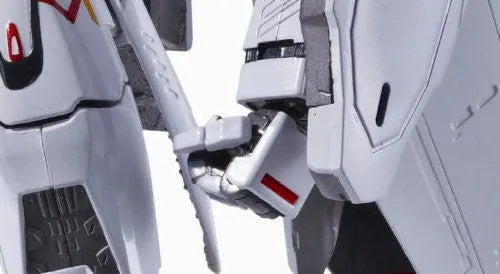 Macross Frontier - Macross Frontier The Movie ~Sayonara no Tsubasa~ - VF-25F Messiah Valkyrie (Saotome Alto Custom) - DX Chogokin - 1/60 - Renewal Ver. (Bandai)ㅤ – Bandai – ActionFigure Brasil