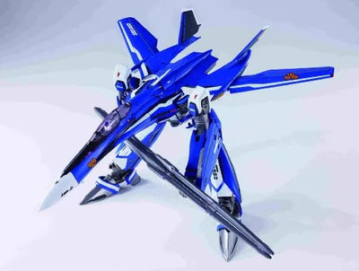 Macross Frontier - Macross Frontier The Movie ~Sayonara no Tsubasa~ - VF-25G Messiah Valkyrie (Michael Blanc Custom) - DX Chogokin - 1/60 - Renewal Ver. (Bandai)ㅤ – Bandai – ActionFigureBrasil — ângulo diferente