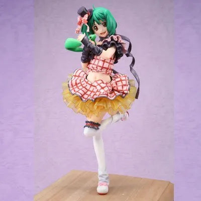 Macross Frontier The Movie ~Itsuwari no Utahime~ - Ranka Lee - Ichiban Kuji - Ichiban Kuji Premium Gekijouban Macross F ~Itsuwari no Utahime~ - 1/8 - Raspberry Candy Ver. (Banpresto)ㅤ – Banpresto – ActionFigureBrasil