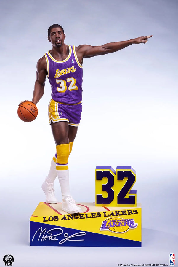 Magic Johnson - LIMITED EDITION: 250 – PCS – ActionFigure Brasil