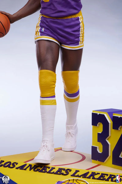 Magic Johnson - LIMITED EDITION: 250 – PCS – ActionFigure Brasil — detalhe do produto