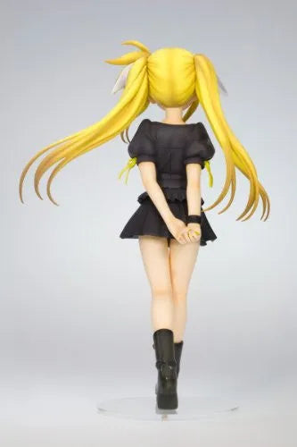 Mahou Shoujo Lyrical Nanoha The Movie 1st - Fate Testarossa - 1/8 - Casual Clothes Ver. (Kotobukiya)ㅤ – Kotobukiya – ActionFigure Brasil