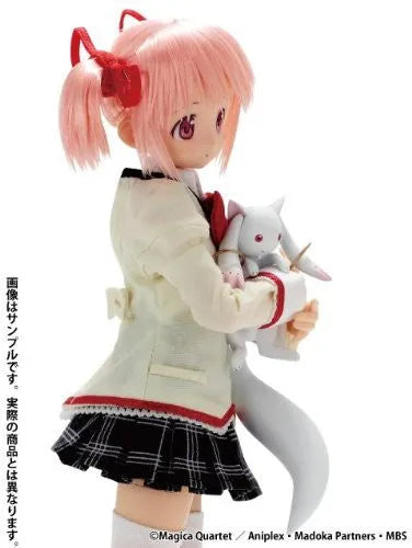 Mahou Shoujo Madoka★Magica - Kaname Madoka - Kyuubey - PureNeemo - PureNeemo Characters - 1/6 - School Uniform ver. - 049 (Azone)ㅤ – Azone – ActionFigure Brasil