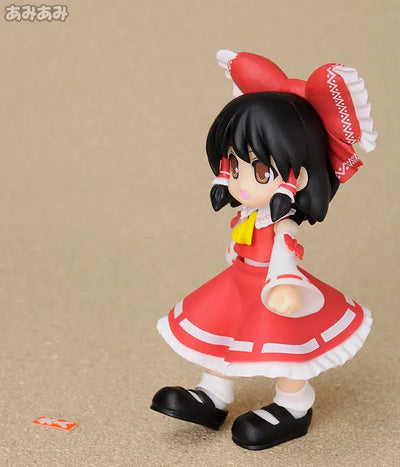 Mameshiki - Touhou Project: Reimu Hakurei Action Figureㅤ – Puella Magi Madoka Magica – ActionFigureBrasil — close