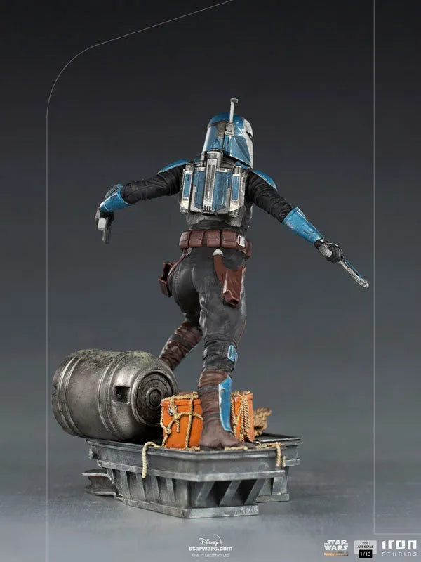Mandalorian Statue 