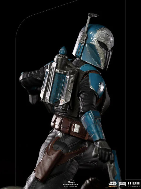 Mandalorian Statue 