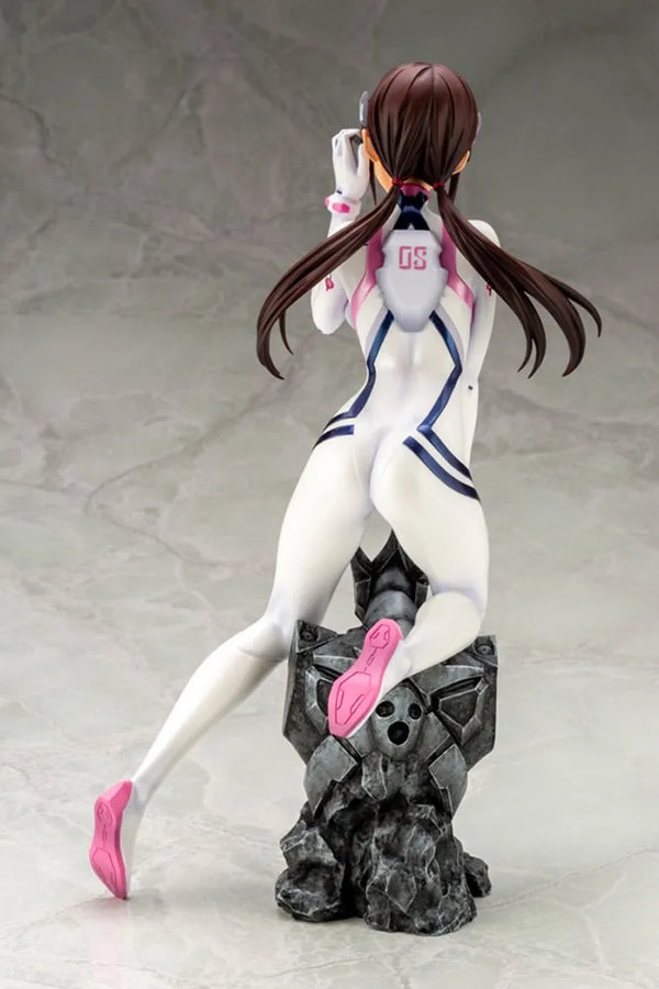 Mari Makinami Illustrious White Plugsuit Version – Kotobukiya – ActionFigure Brasil