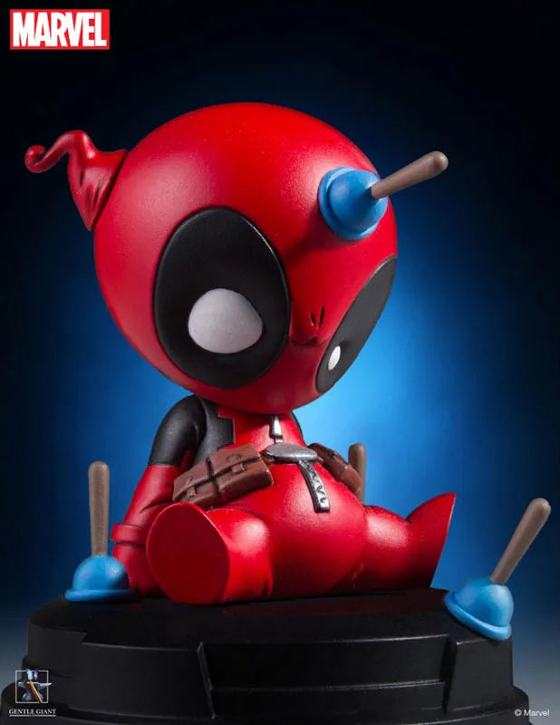 Marvel Comics - Mini Statue: Deadpoolㅤ – Gantaku – ActionFigure Brasil