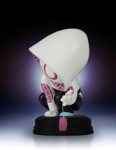 Marvel Comics - Mini Statue: Spider Gwenㅤ – Gantaku – ActionFigure Brasil — ângulo diferente