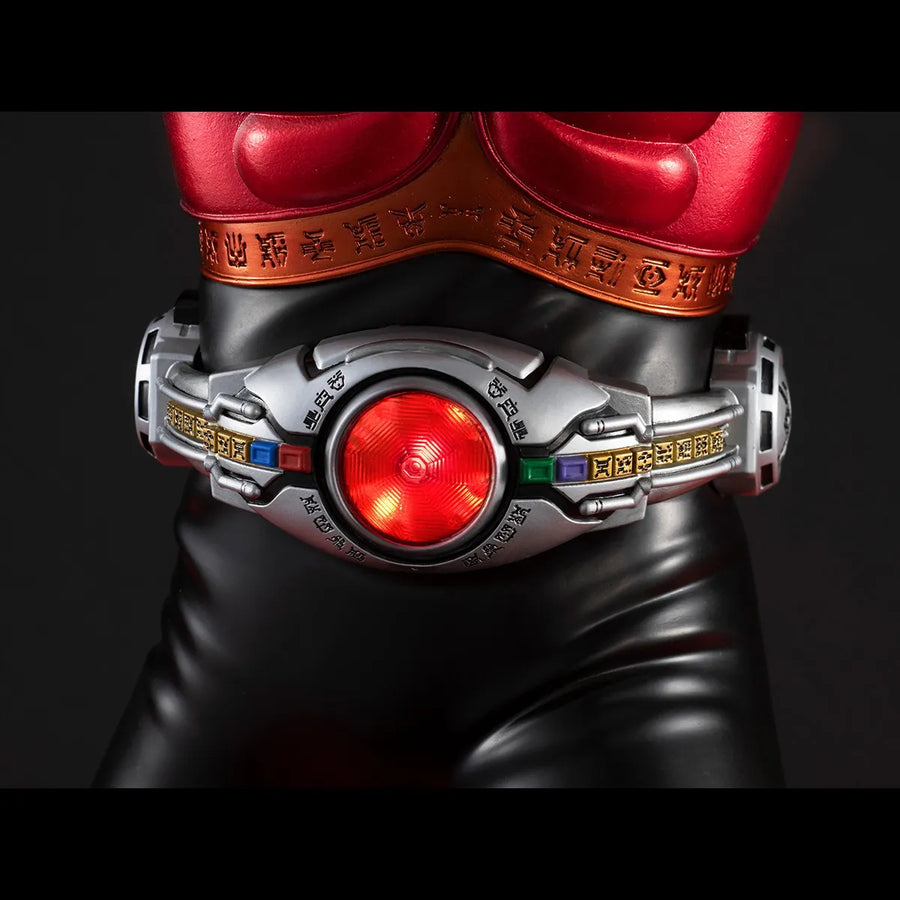 Masked Rider Kuuga (Mighty Form) – MegaHouse – ActionFigure Brasil