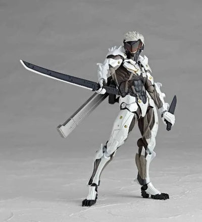 Metal Gear Rising: Revengeance - Raiden - Revoltech #140EX - White Armor ver. (Kaiyodo)ㅤ – Kaiyodo – ActionFigureBrasil — detalhe do produto