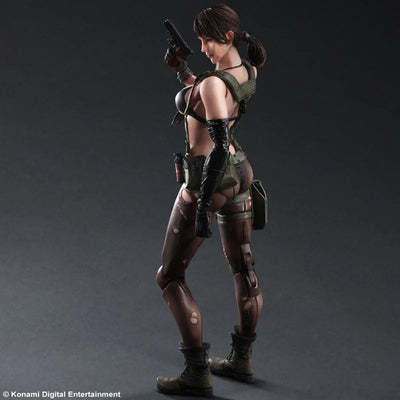 "Metal Gear Solid V The Phantom Pain" Play Arts Kai Quietㅤ – Square Enix – ActionFigureBrasil — ângulo diferente
