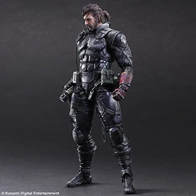 Metal Gear Solid V: The Phantom Pain - Venom Snake - Play Arts Kai - Sneaking Suit ver. (Square Enix)ㅤ – Square Enix – ActionFigure Brasil — com base expositora