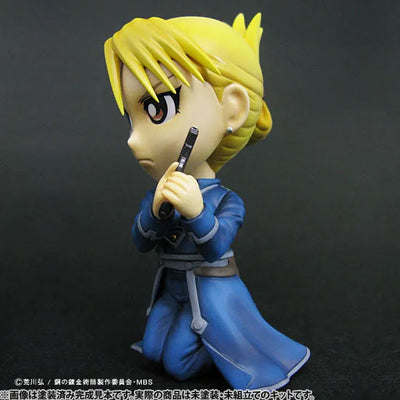 Metalboy Heroes - Roy Mustang & Riza Hawkeye Unpainted Assembly Figureㅤ – Metal Box – ActionFigureBrasil — com base expositora