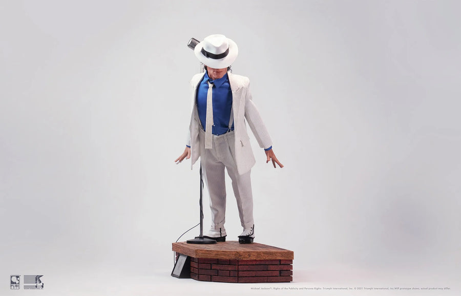 Michael Jackson: Smooth Criminal (Deluxe Version) - LIMITED EDITION: 1600 (Deluxe Version) – PureArts – ActionFigure Brasil