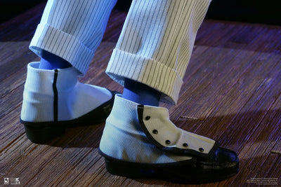 Michael Jackson: Smooth Criminal - LIMITED EDITION: 1600 – PureArts – ActionFigure Brasil — detalhe do produto