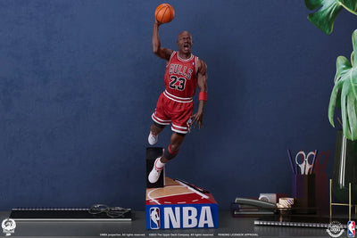 Michael Jordan - LIMITED EDITION: 750 – PCS – ActionFigure Brasil — ambientada