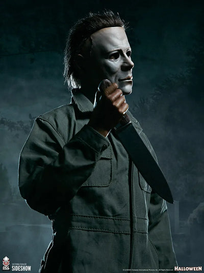 Michael Myers (Slasher Edition) - LIMITED EDITION: 2500 (Exclusive) – PCS – ActionFigure Brasil — ângulo diferente
