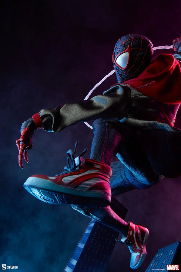 Miles Morales - LIMITED EDITION: 800 (Exclusive) – Sideshow Collectibles – ActionFigure Brasil