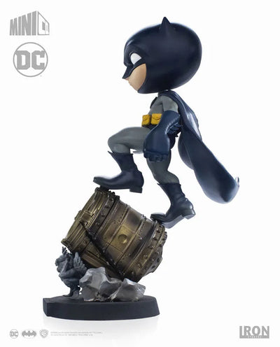 Mini Heroes / DC Comics: Batman PVC Deluxe verㅤ – MiniCo – ActionFigure Brasil — embalagem