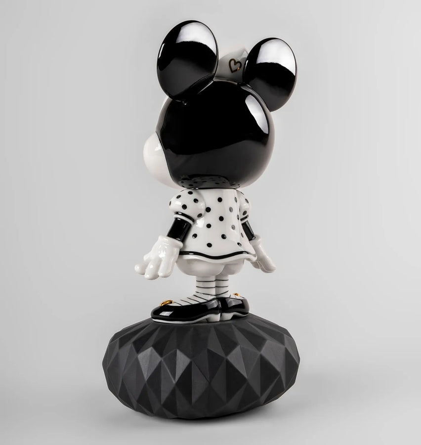 Minnie Black & White – Lladró – ActionFigure Brasil
