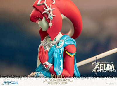 Mipha (Collector's Edition) – First 4 Figures – ActionFigure Brasil — com base expositora