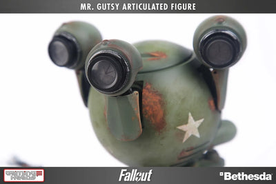 Mister Gutsy Deluxe (Variant) – Gaming Heads – ActionFigure Brasil — com base expositora